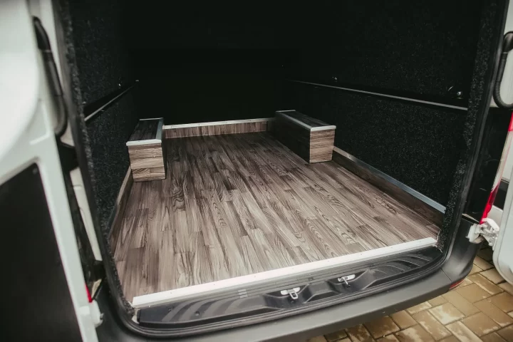 Mercedes Sprinter 907-319 CDI10