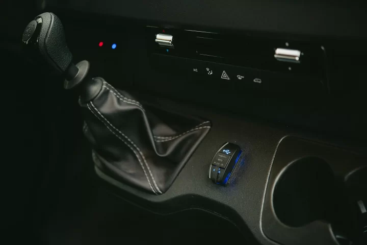 Mercedes Sprinter 907-319 CDI5